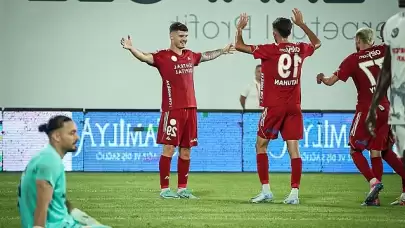Ümraniyespor rakibini 3 gol farkla yenerek 3 puanı hanesine yazdırdı